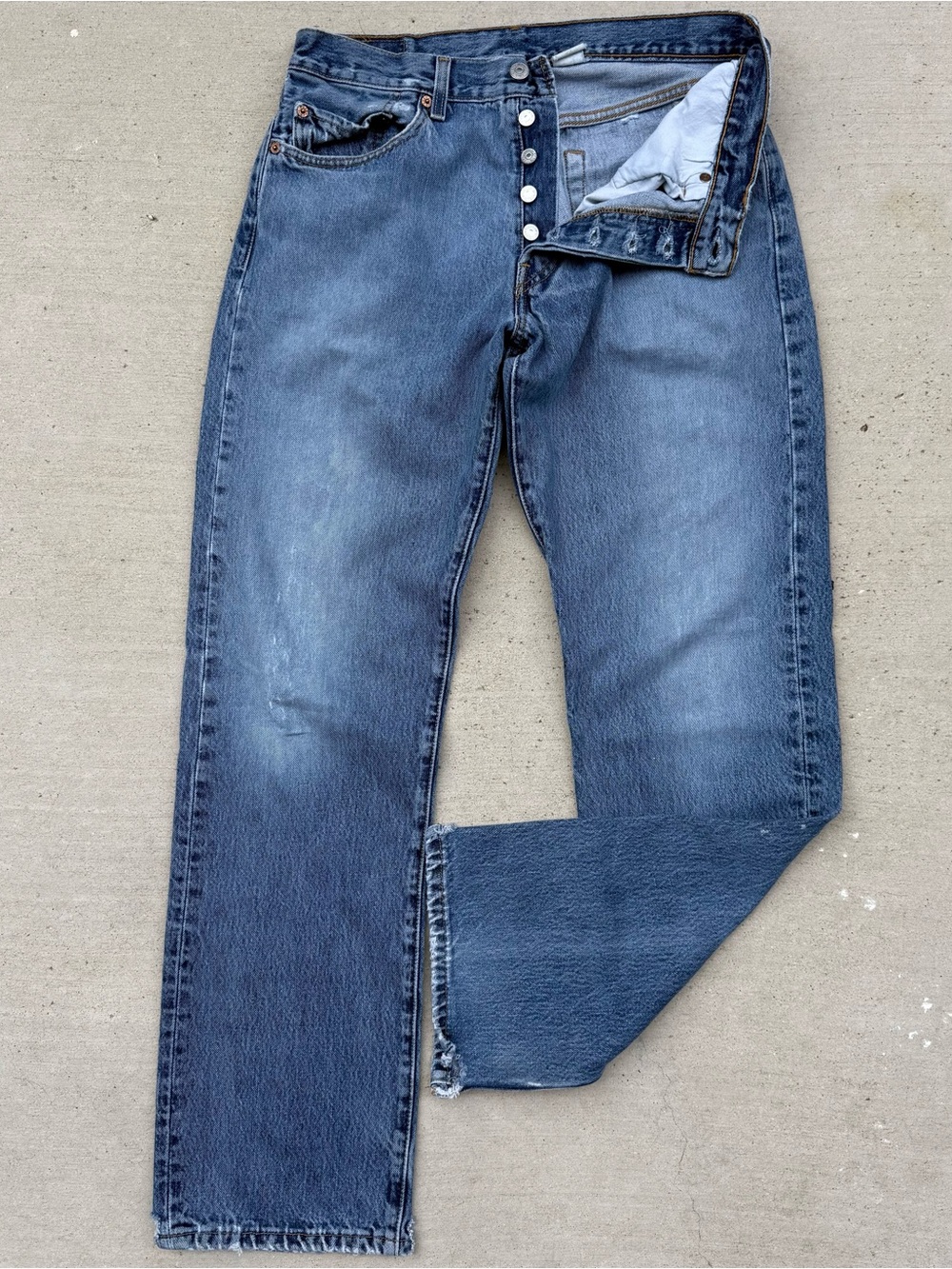 Vintage Levis 501 Y2K Thrashed Jeans Distressed Faded 31x32 Baggy Workwear Denim